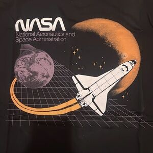 🚀 NWT American Eagle Tailgate brand NASA shirt size Large